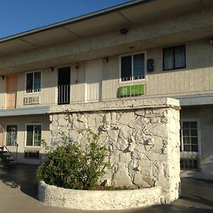 Economy Inn